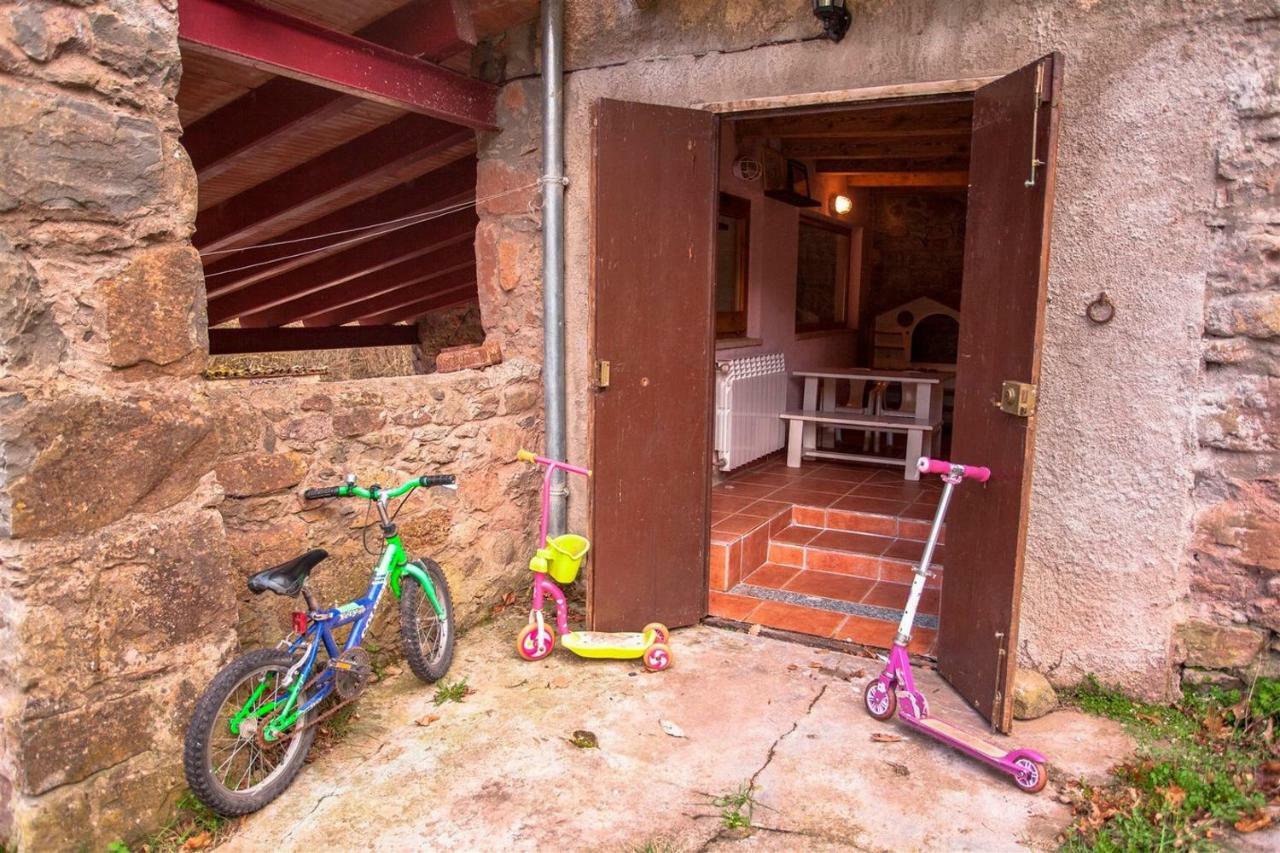 La Cabana Del Moli De La Plana Riudaura Exteriör bild